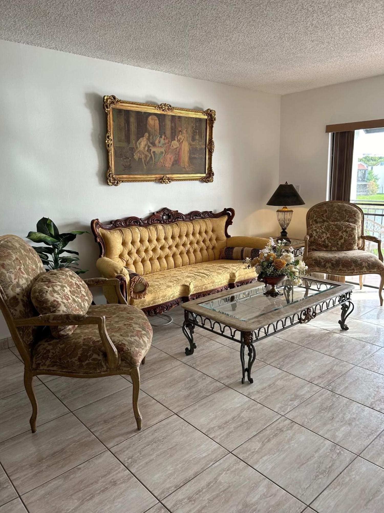 Beautiful Apartment With Very Elegant Colonial Decoration Tamiami Esterno foto