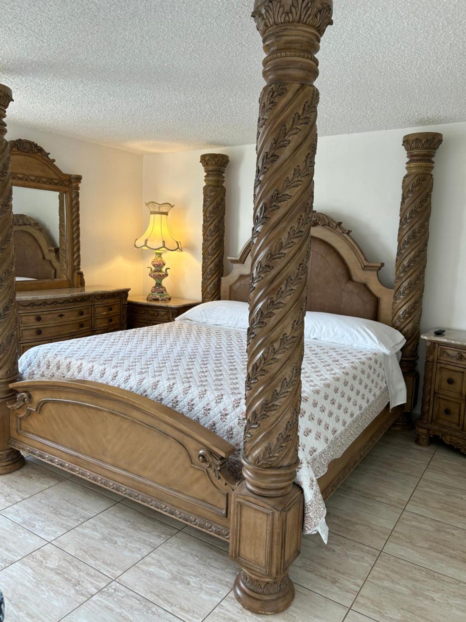 Beautiful Apartment With Very Elegant Colonial Decoration Tamiami Esterno foto